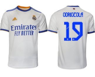 Real Madrid Heimtrikot 2022 weiß blau mit Aufdruck Odriozola 19