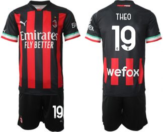 Kaufen AC Milan Heimtrikot 2022/23 Schwarz Rot Trikotsatz für Herren THEO 19