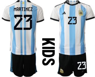 Kinder Fußball Argentinien Heimtrikot WM 2022 weiss blau Trikotsatz MARTINEZ 23